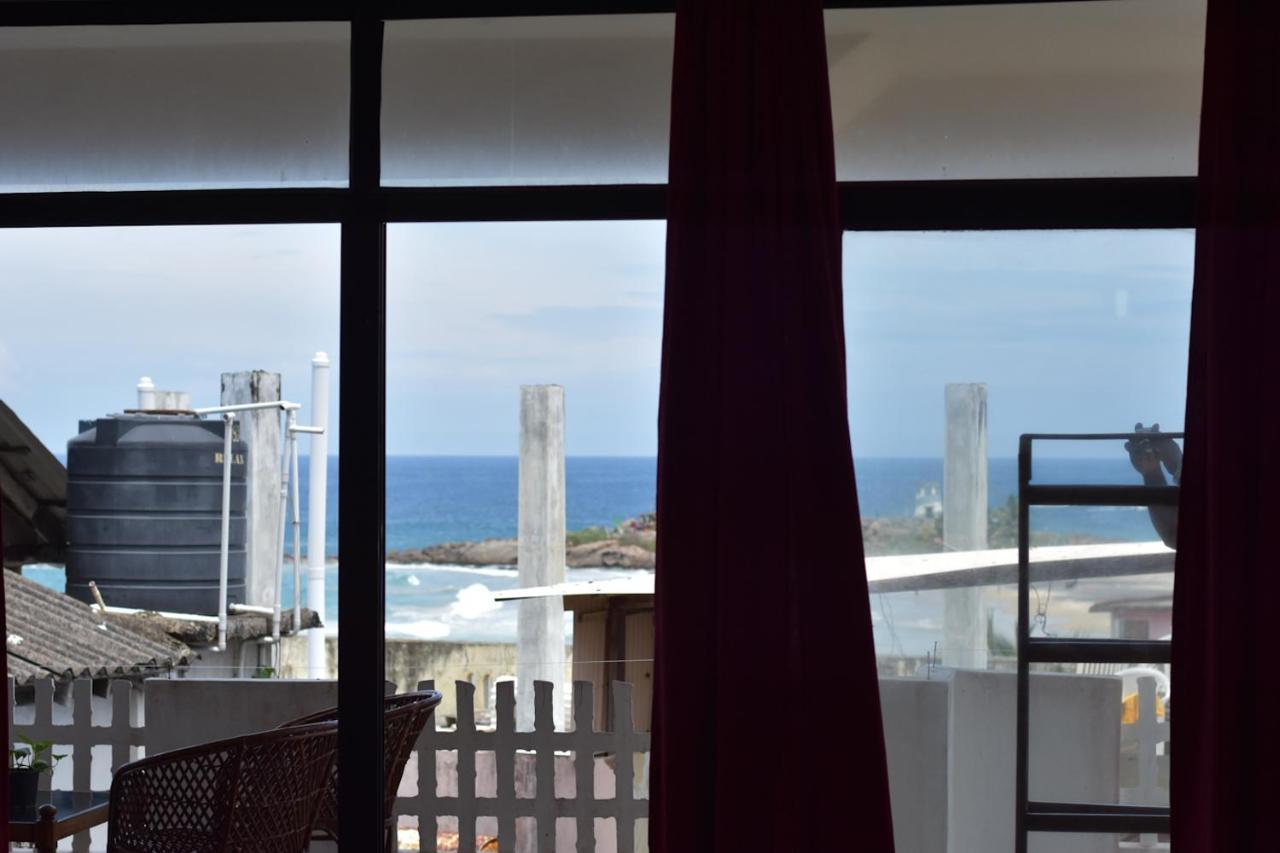 Packbag Beach Hotel Kovalam Esterno foto