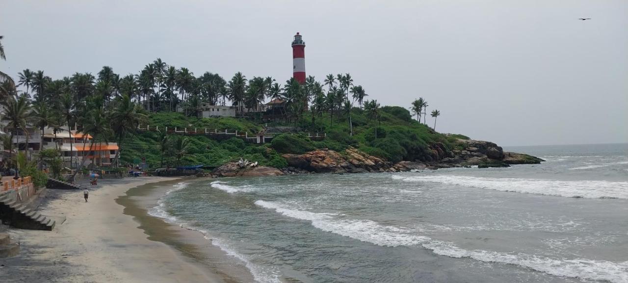 Packbag Beach Hotel Kovalam Esterno foto